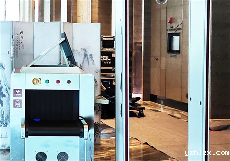 山东聊城古楼社区医院使用hth官方登录入口远距离测温门